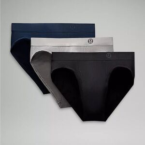Lululemon Always In Motion Brief with Fly
3 Pack NEW